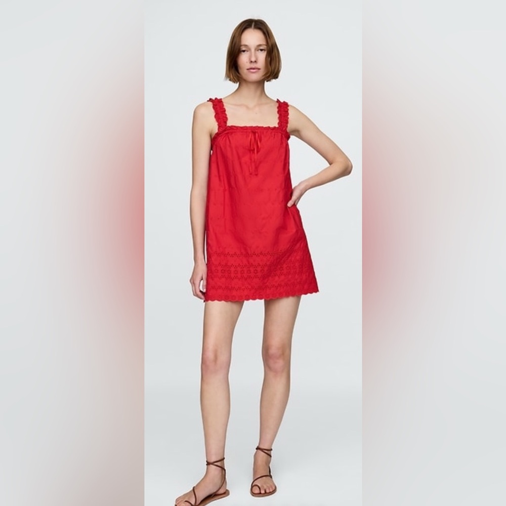 GAP x Doen Eyelet Dress. Size Small. NWT